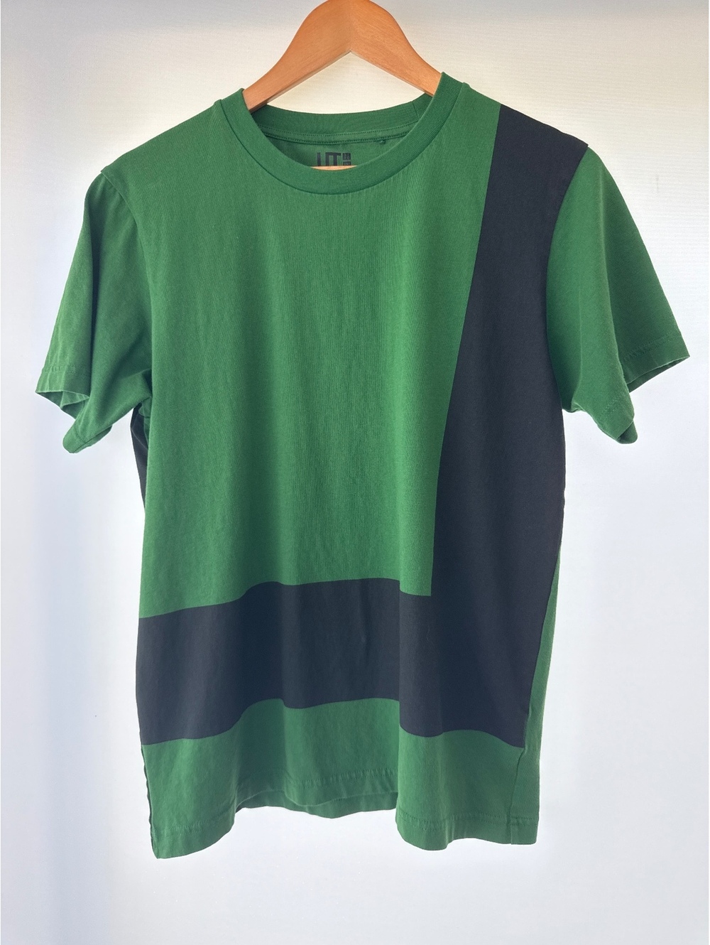 Uniqlo x MoMA Color & Rhythm UT graphic t-shirt SMALL